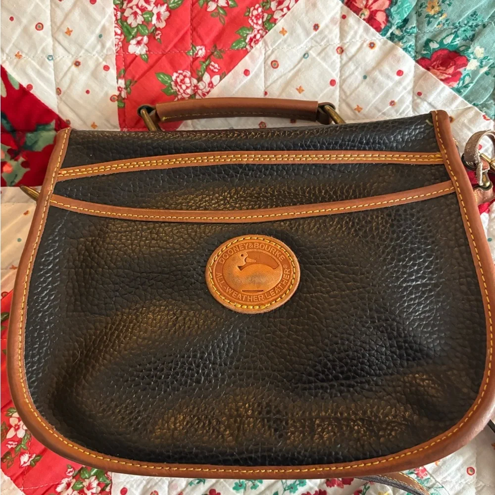 Dooney & Bourke Black and Tan Crossbody Bag - Picture 6 of 9